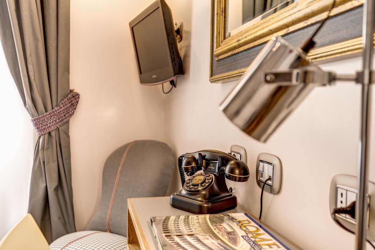 Parlamento Boutique Hotel Rome Bagian luar foto