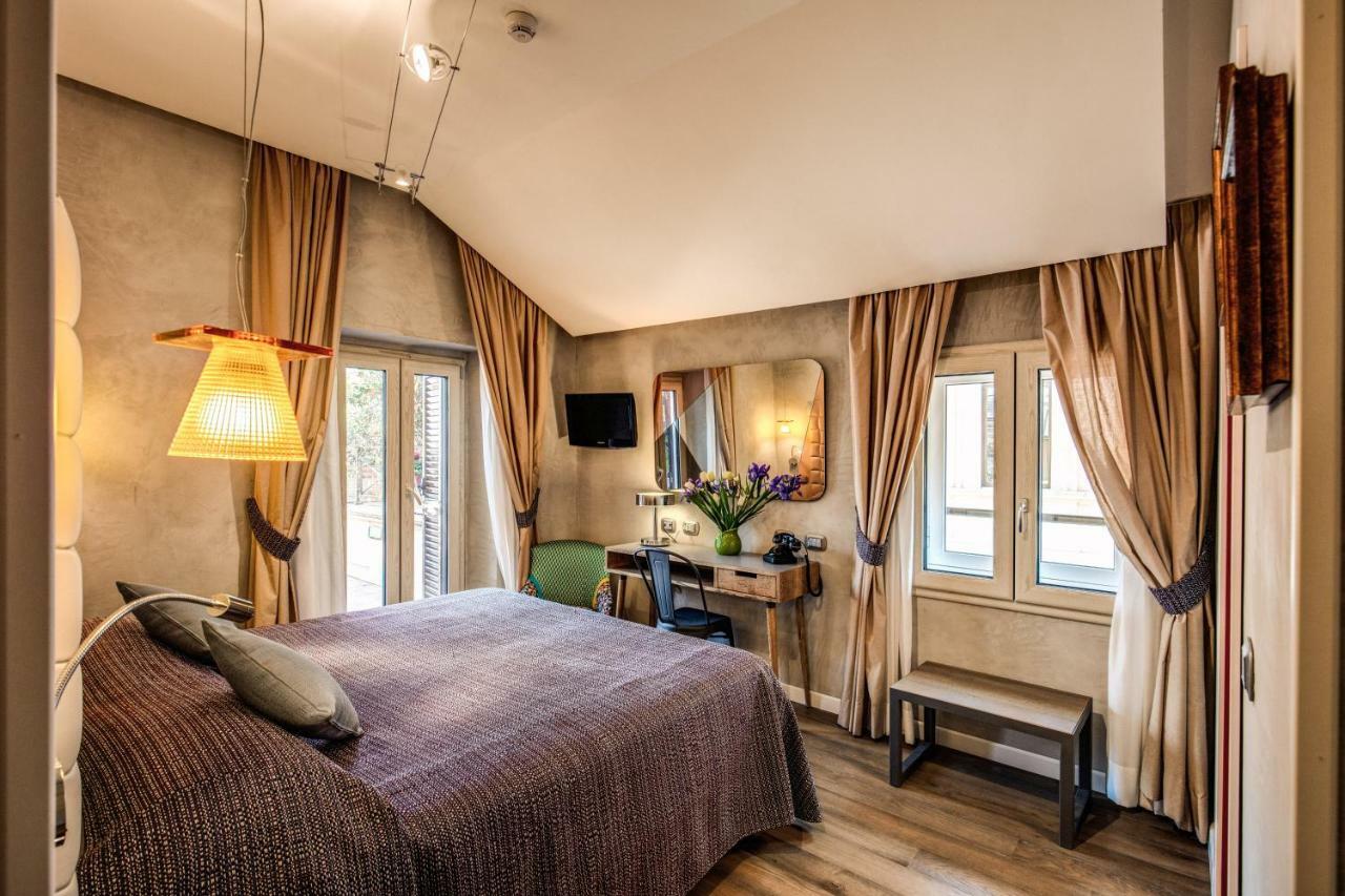 Parlamento Boutique Hotel Rome Bagian luar foto