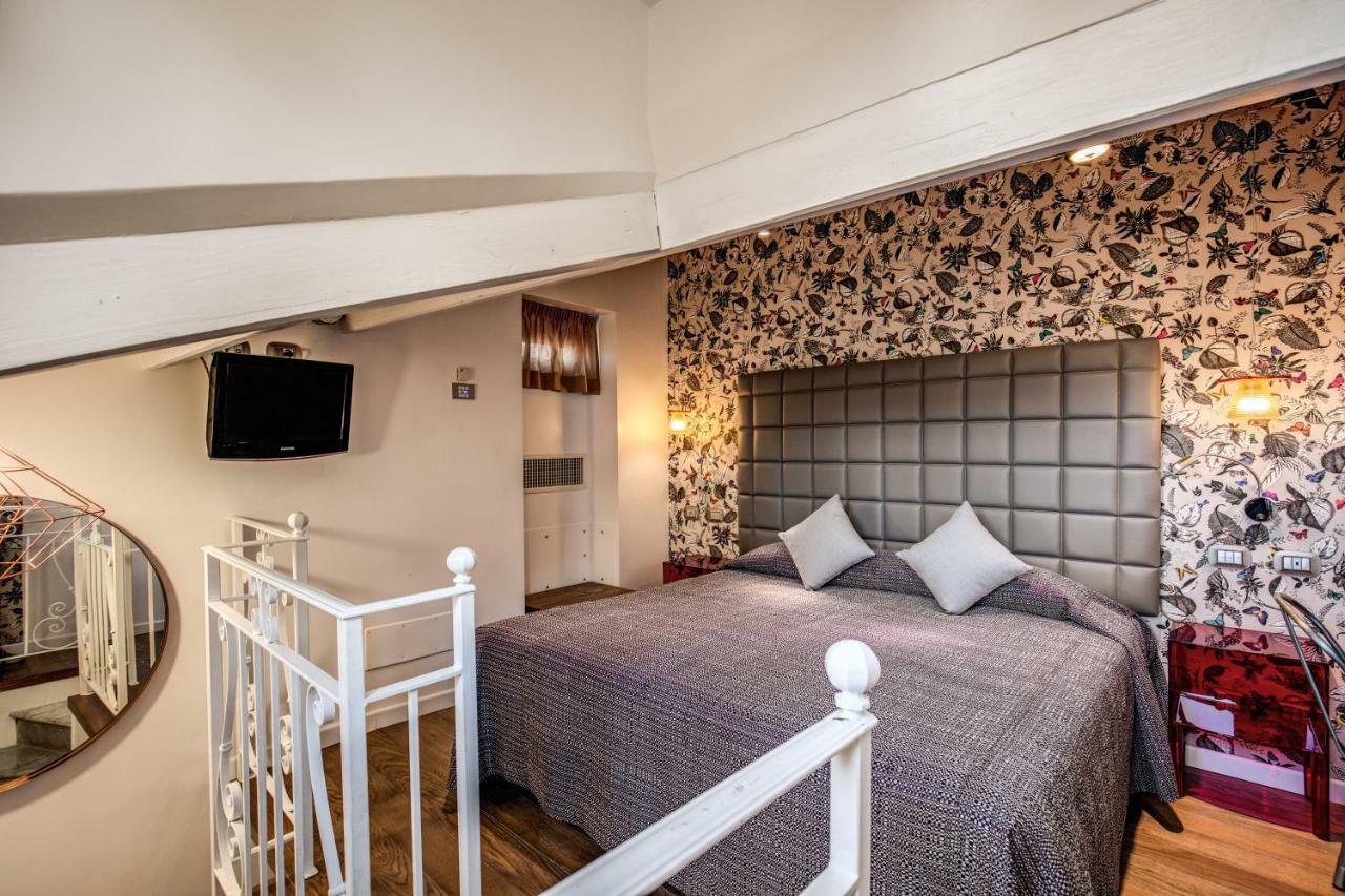 Parlamento Boutique Hotel Rome Bagian luar foto